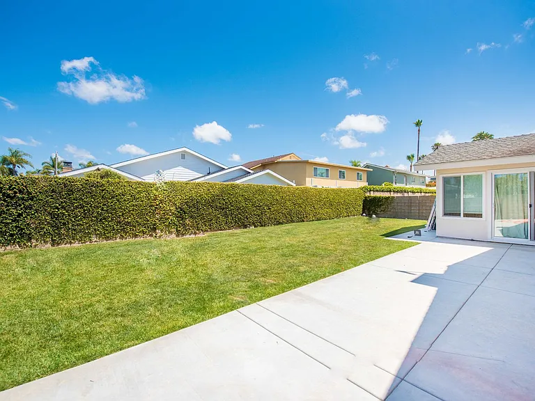 9891 Hot Springs Dr — Photo 29