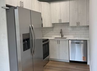3221 N 13 St, Philadelphia, PA 19140