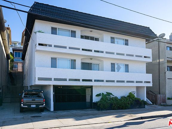 3rd image of 332 Culver Blvd