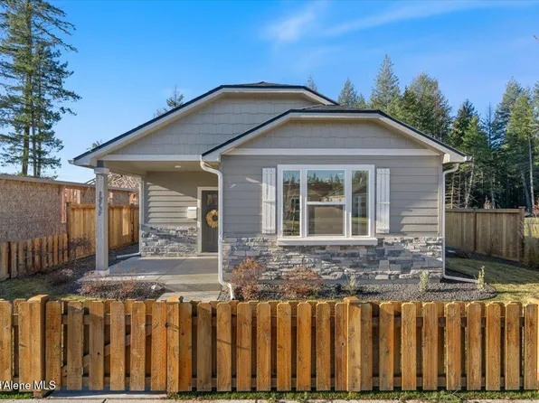 12737 N Genesis Blvd, Hayden Lake, ID 83835