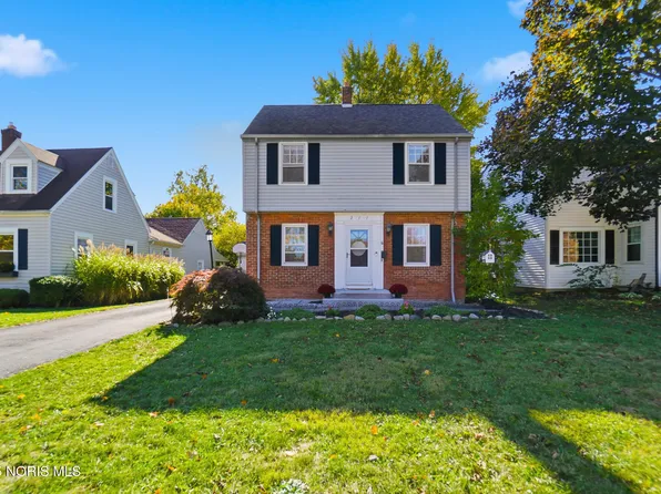 211 Fairlawn Pl, Findlay, OH 45840