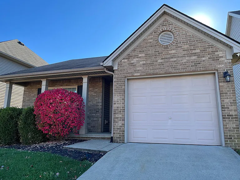 2600 Rockaway Pl — Photo 2