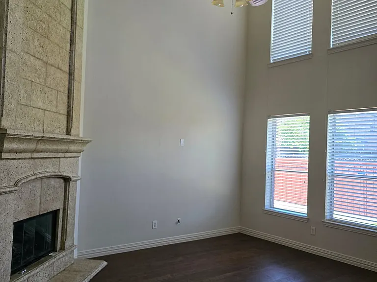 778 Fall River Dr — Photo 11