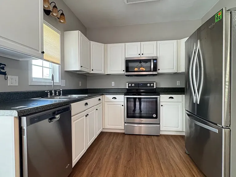 1340 Morningside St SE — Photo 6