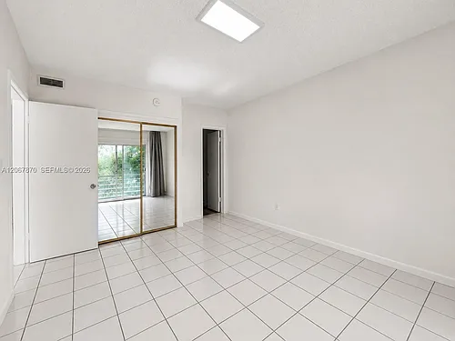 20200 NE 29th Ct #N214 Photo 1