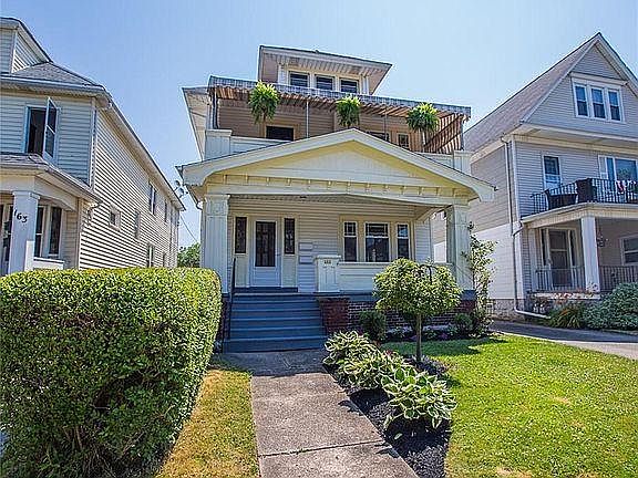 1st image of 161 Norwalk Ave #1