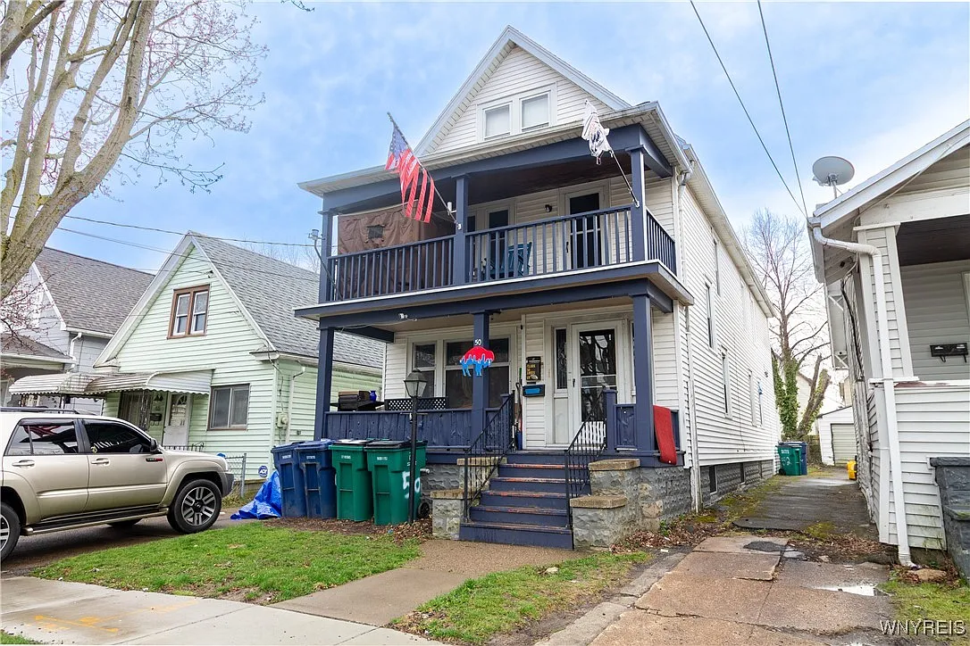 50 Argus St photo 1