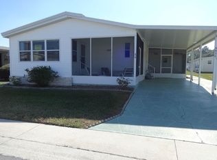 5930 Benz Dr, Zephyrhills, FL 33540