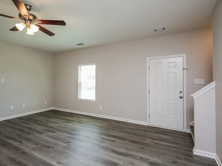 643 Nonsuch Way — Photo 7