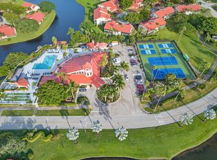 7548 Lexington Club Boulevard #B, Delray Beach, FL 33446