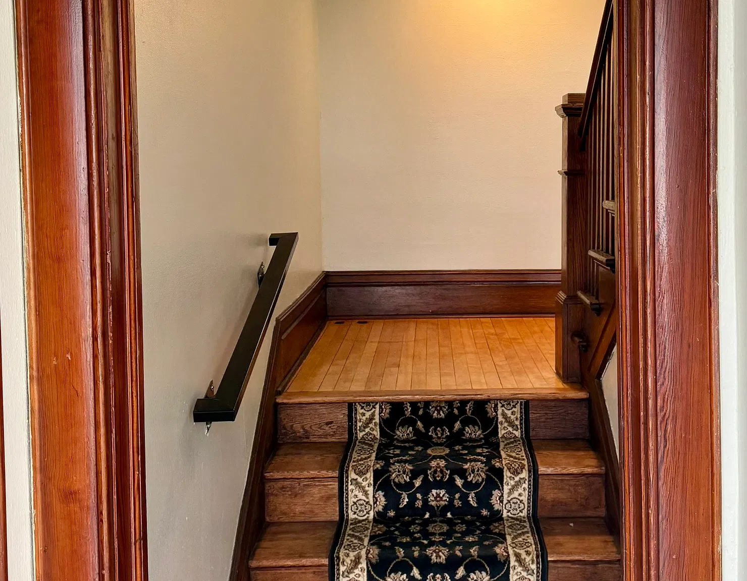 2 bed, 1350 sqft, $1,500 — Photo 2