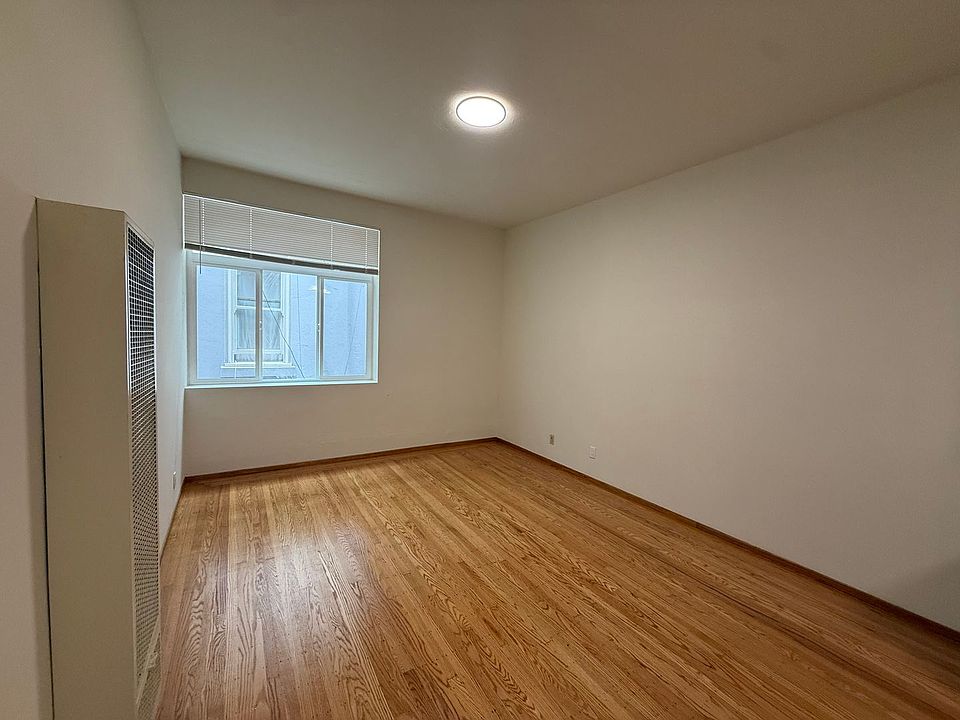 1st image of 748 Jackson St APT 7