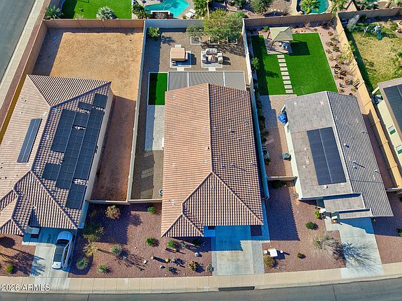 4th image of 447 E Rio Pl