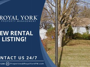 2440 King Rd #2, King, ON L7B1J7