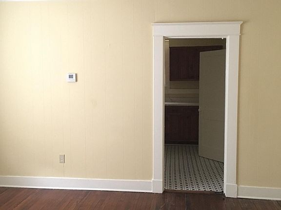 4th image of 3549 Douglass Ave