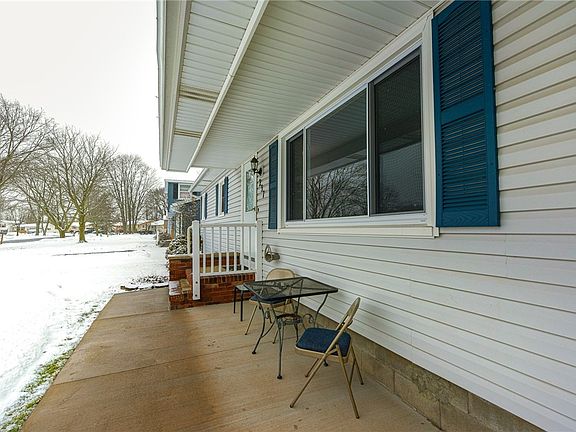 4th image of 237 Harpington Dr