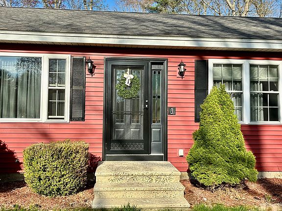 2nd image of 476 Wachusett St