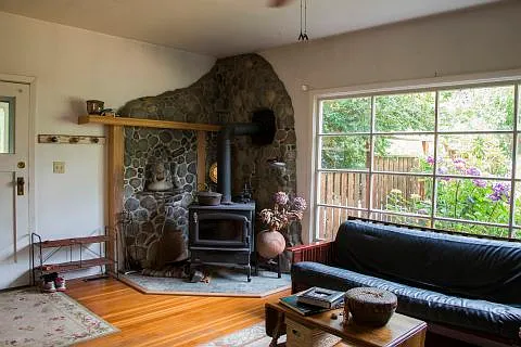 181 S 1st Ave — Photo 4