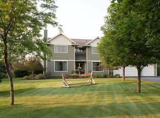 E1750 River Wood Dr, Waupaca, WI 54981