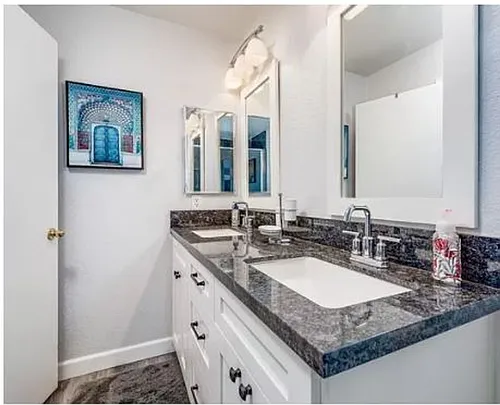 398 Aaron Cir Photo 1
