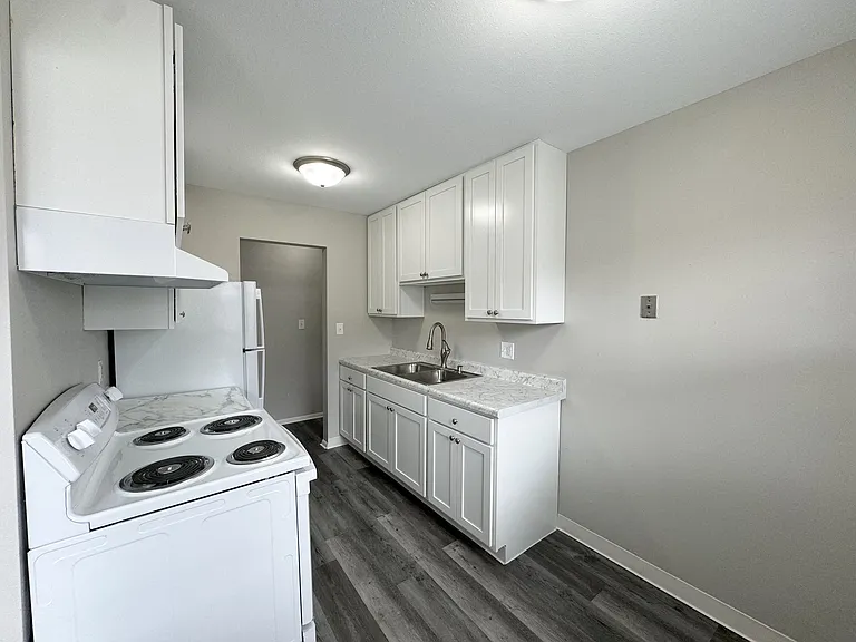 Priscilla Standish Apartments — Photo 52
