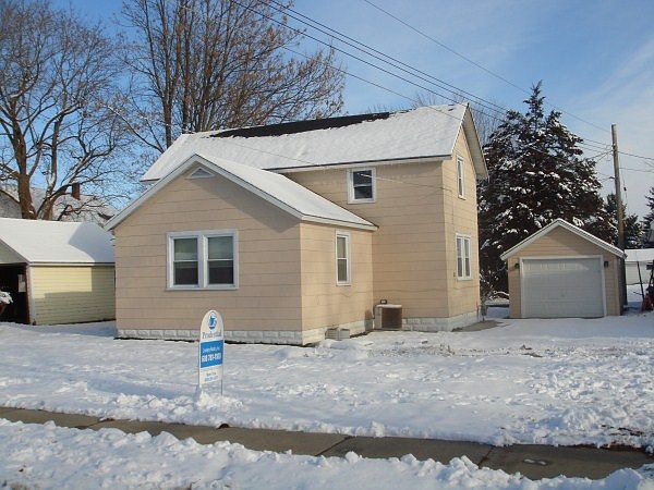 1st image of 16874 S 9th St