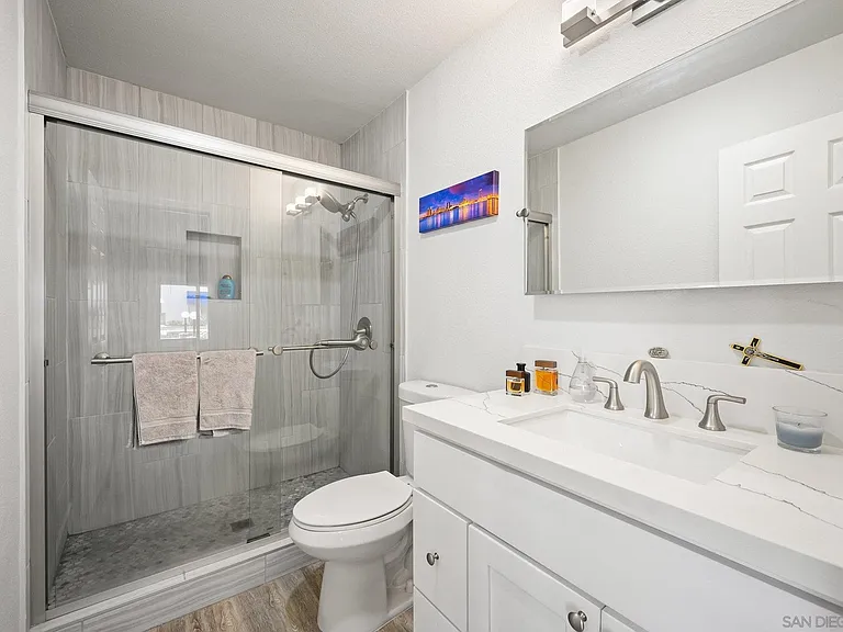 8324 Regents Rd #1G — Photo 15