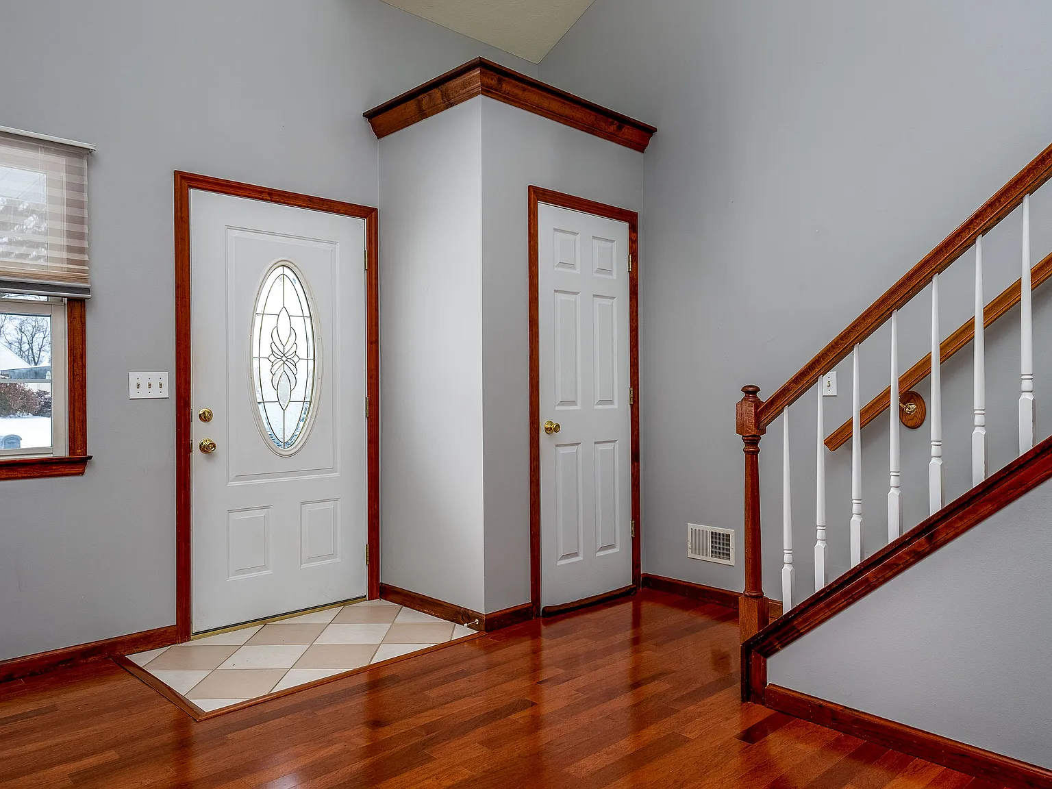 2 bed, 1462 sqft, $2,300 — Photo 3