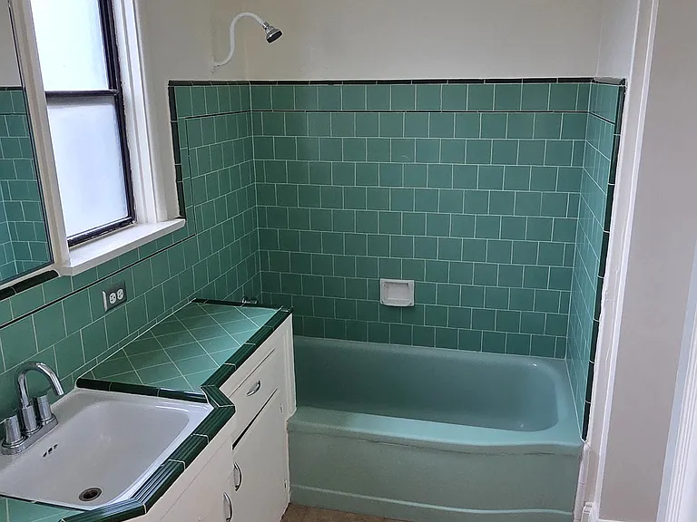 1823 S Freeman St #H — Photo 2