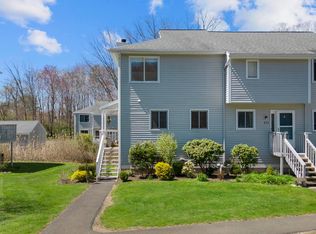 371 Old Rock Rd #371, Branford, CT 06405