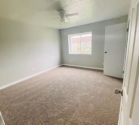 4th image of 6366 Cherylbrook Ln #1