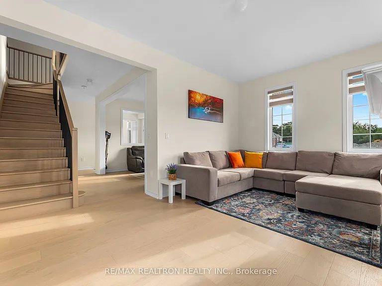 2 Heather Fullerton Ave — Photo 16