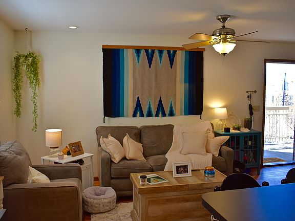 2nd image of 620 W Lafayette St APT 3