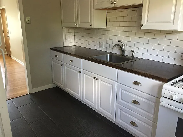 1218 S Midvale Blvd — Photo 26