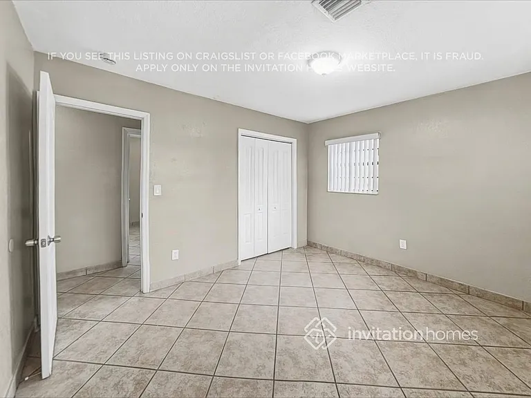 4511 SW 102nd Pl — Photo 11