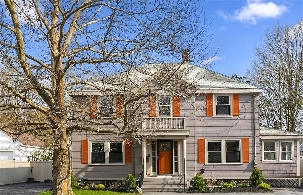 82 Haverhill St, Andover, MA 01810 | Zillow