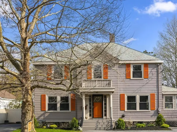 82 Haverhill St, Andover, MA 01810