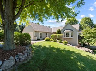 4077 Blue Goose Rd, West Bend, WI 53090