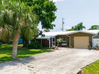 1213 Pondella Cir, North Fort Myers, FL, 33903