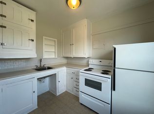 135 Harvard Ave E APT 403, Seattle, WA 98102