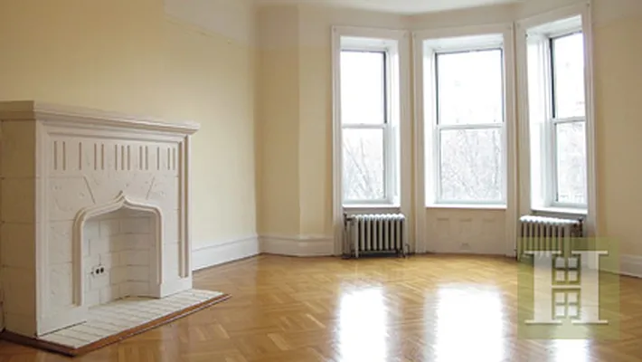 Rented by Halstead Real Estate | media 7