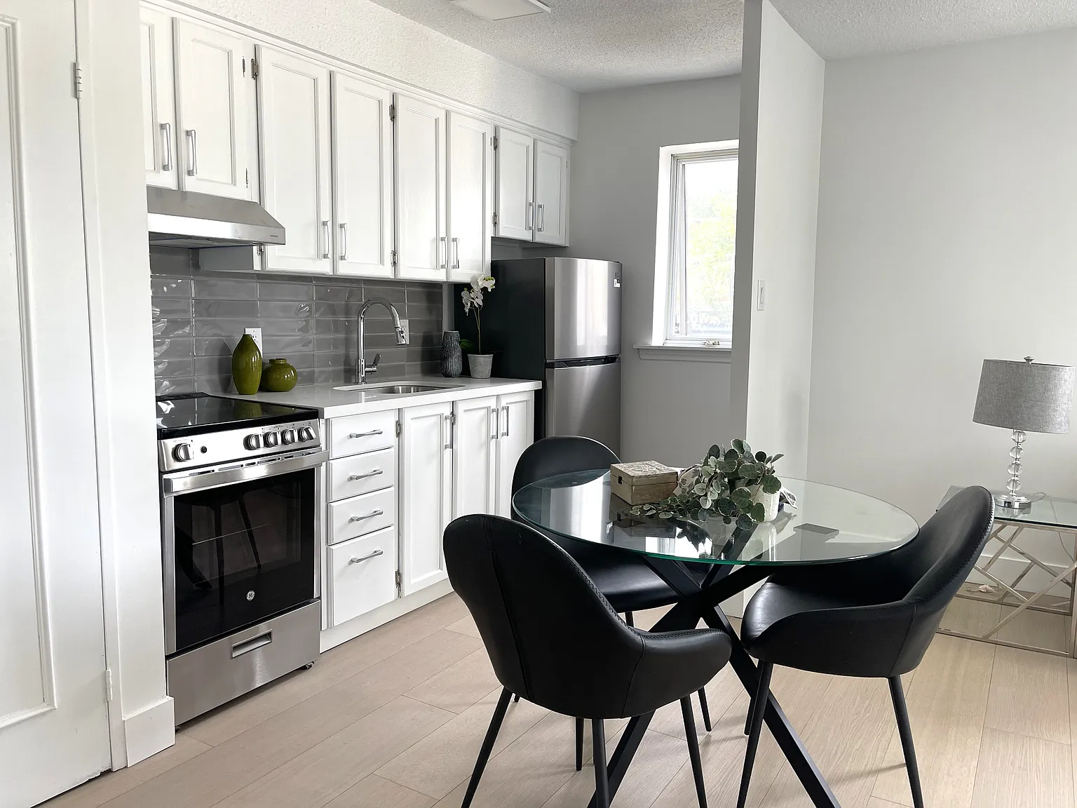 2373 Bloor St W #914099 photo 1