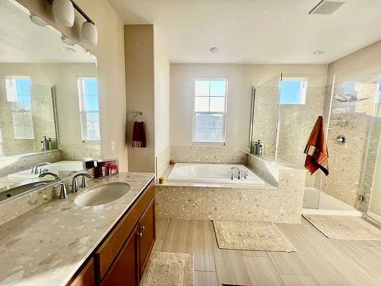 1429 S Wilshire Ave — Photo 24