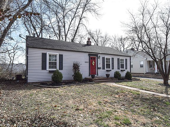 5th image of 2802 Hilldale Ave