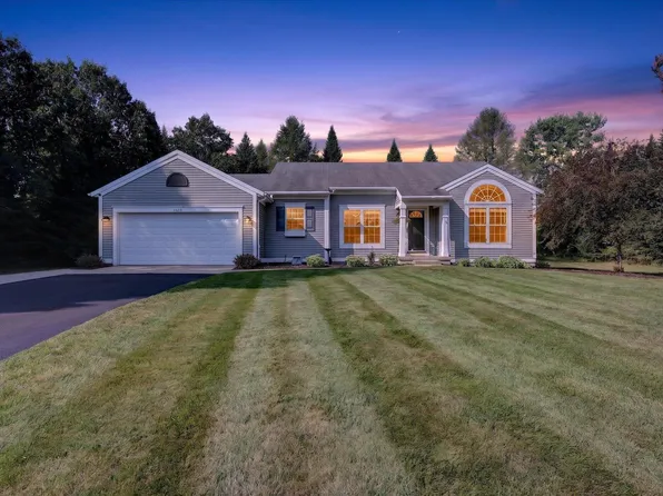 11660 Maggie Ct NE, Rockford, MI 49341