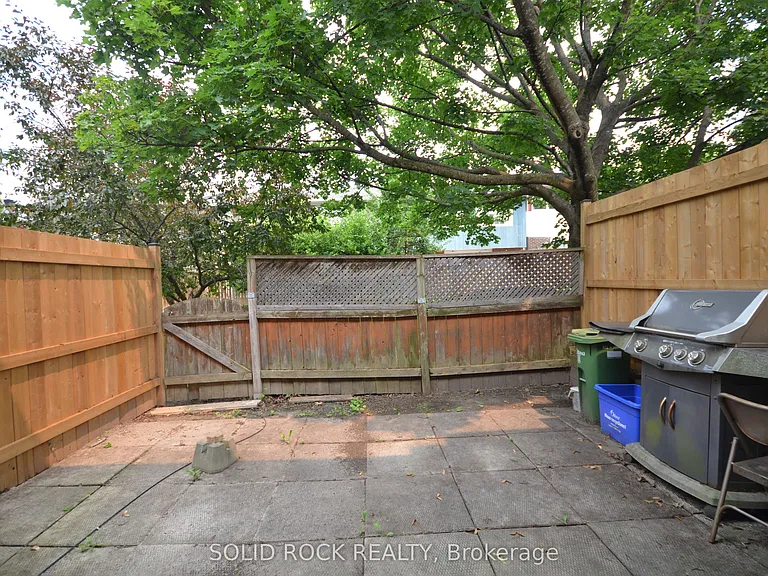 2688 Draper Ave W — Photo 21