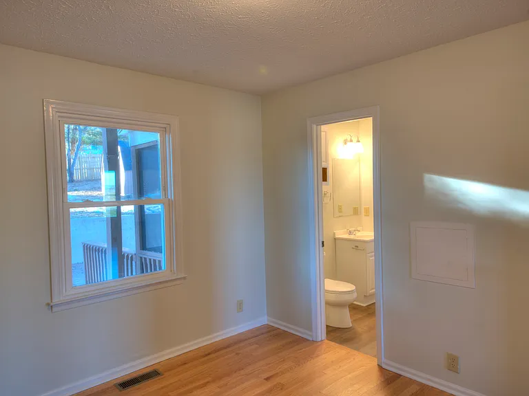 669 Lee Jackson Hwy — Photo 25