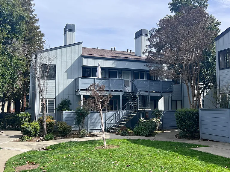 4849 Pine Forest Pl — Photo 2