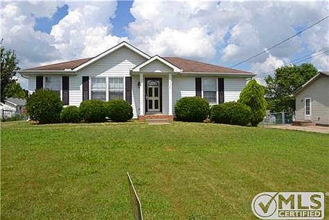 1st image of 568 Jacquie Dr