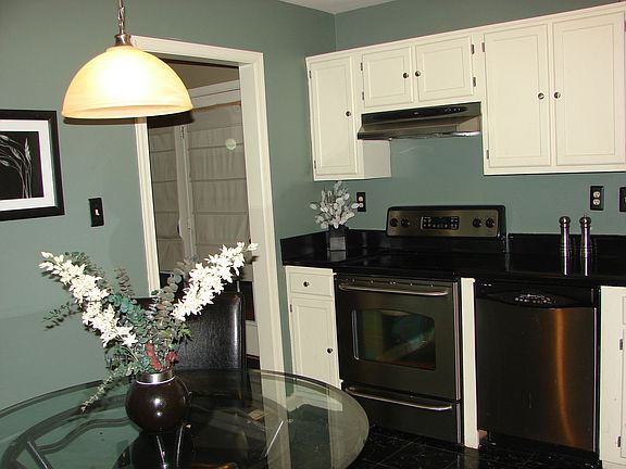 Kitchen w/Stainless Appliances
